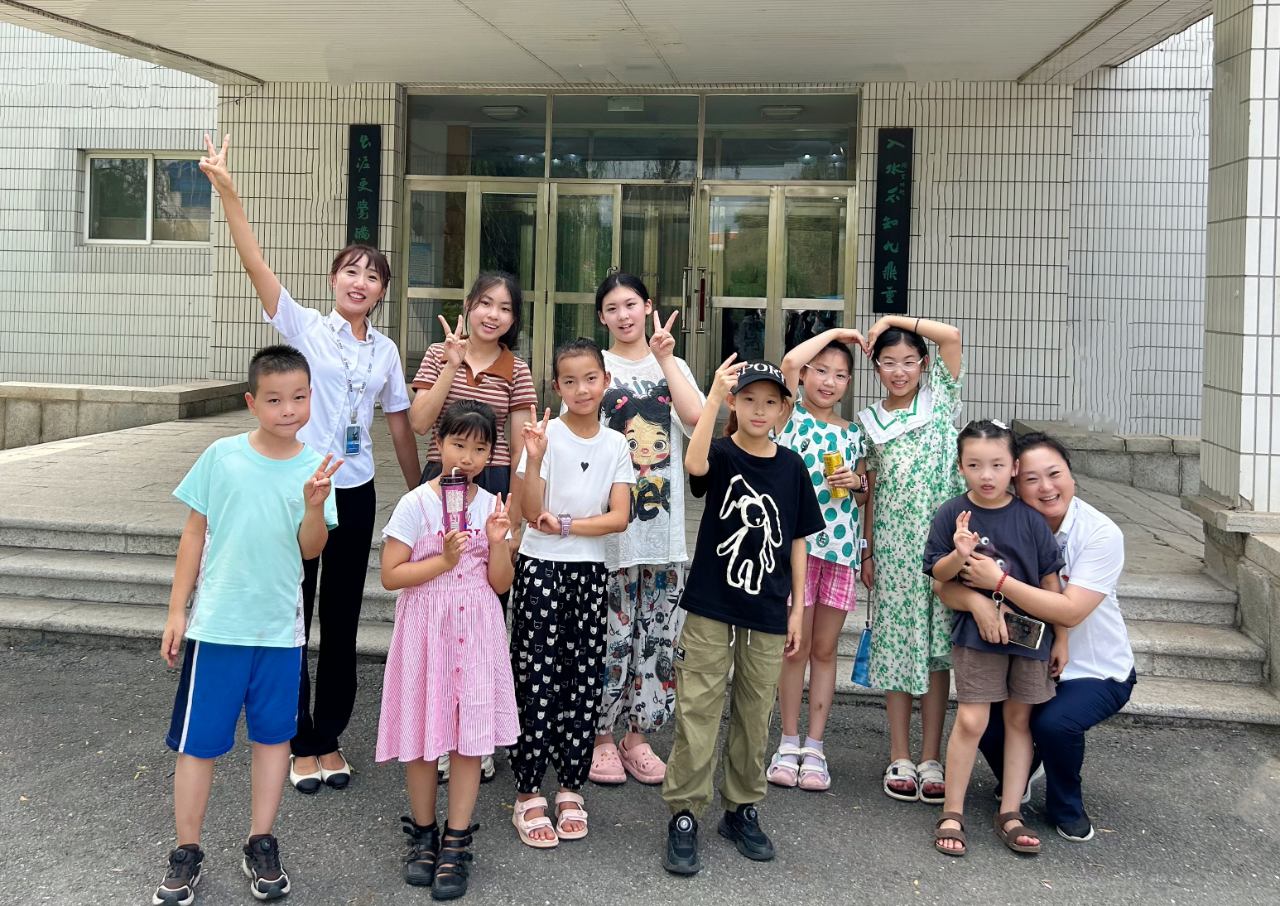 月博集团、温泉集团、公服集团2024年暑期爱心托管班圆满结束